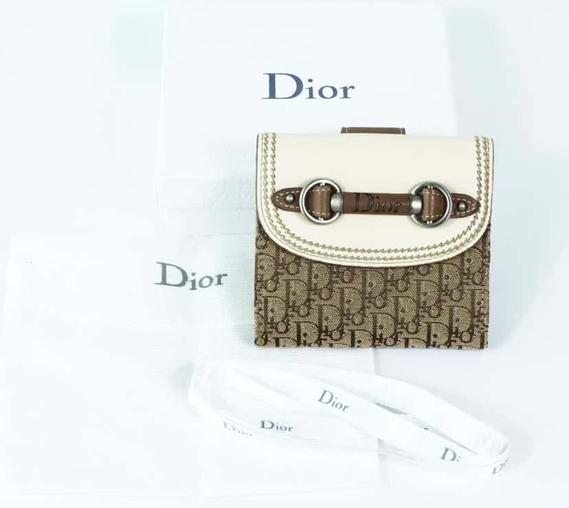 Dior Bifold Wallet Beige Leather Very good condition - Back View