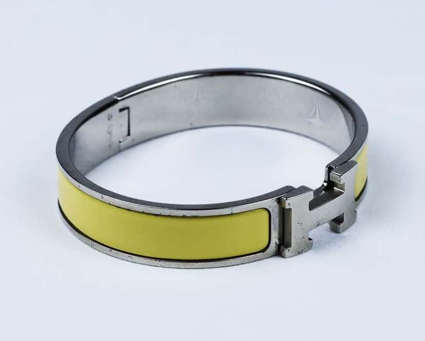 Hermès Clic Clac Yellow Very good condition - Inside View