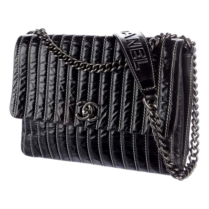 Chanel Chanel White Vertical Stitch Black Flap Bag Black Leather Good condition - Front View