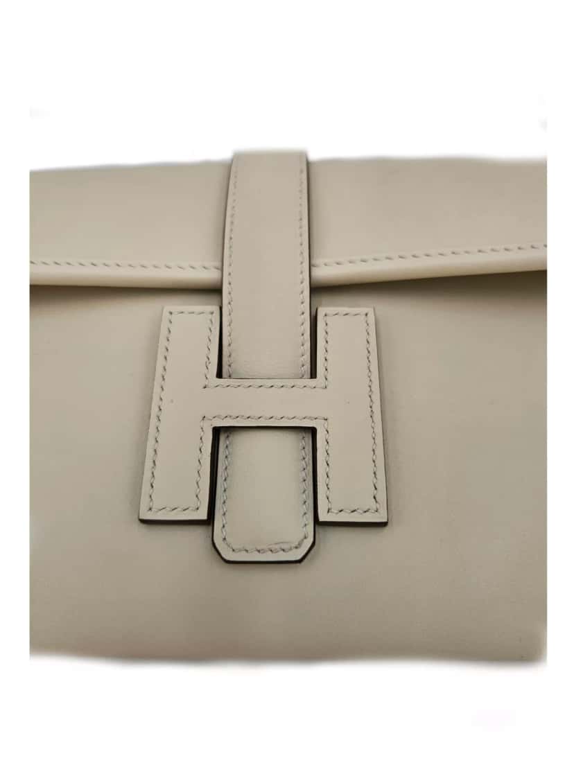 Hermès Pochette Jige Elan Clutch White Leather Never worn - Box View