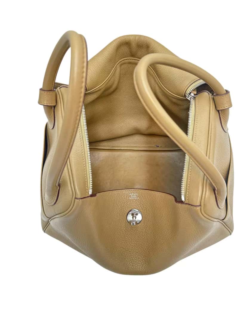Hermès Lindy 34 Togo Leather Beige Leather Good condition - Model View