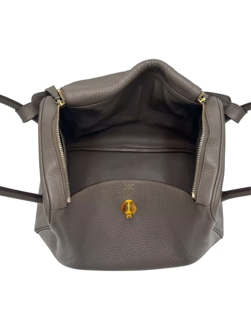 Hermès Lindy 34 Togo Leather Brown Leather Very good condition - Model View