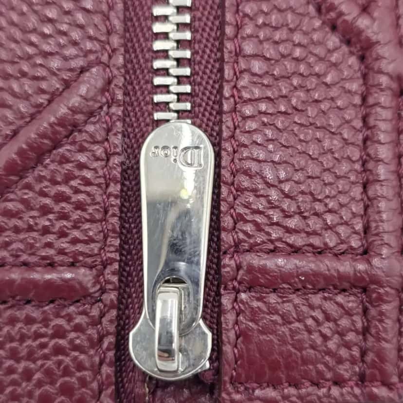 Christian Dior Elancee Trifold Wallet Burgundy Leather Very good condition - Model View