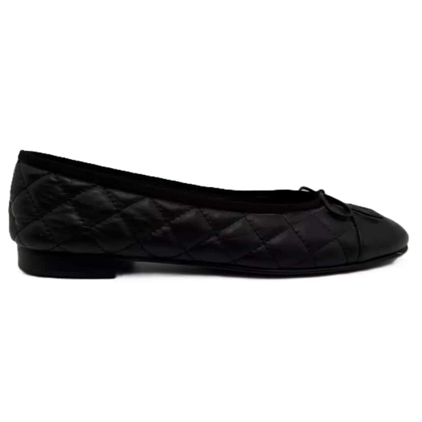 Chanel Aged Calfskin Ballerina Flats Black Leather Very good condition - Back View