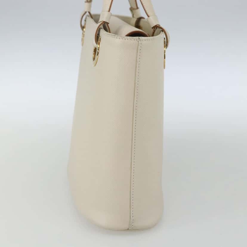 Salvatore Ferragamo Gancini handbag White Leather Good condition - Inside View