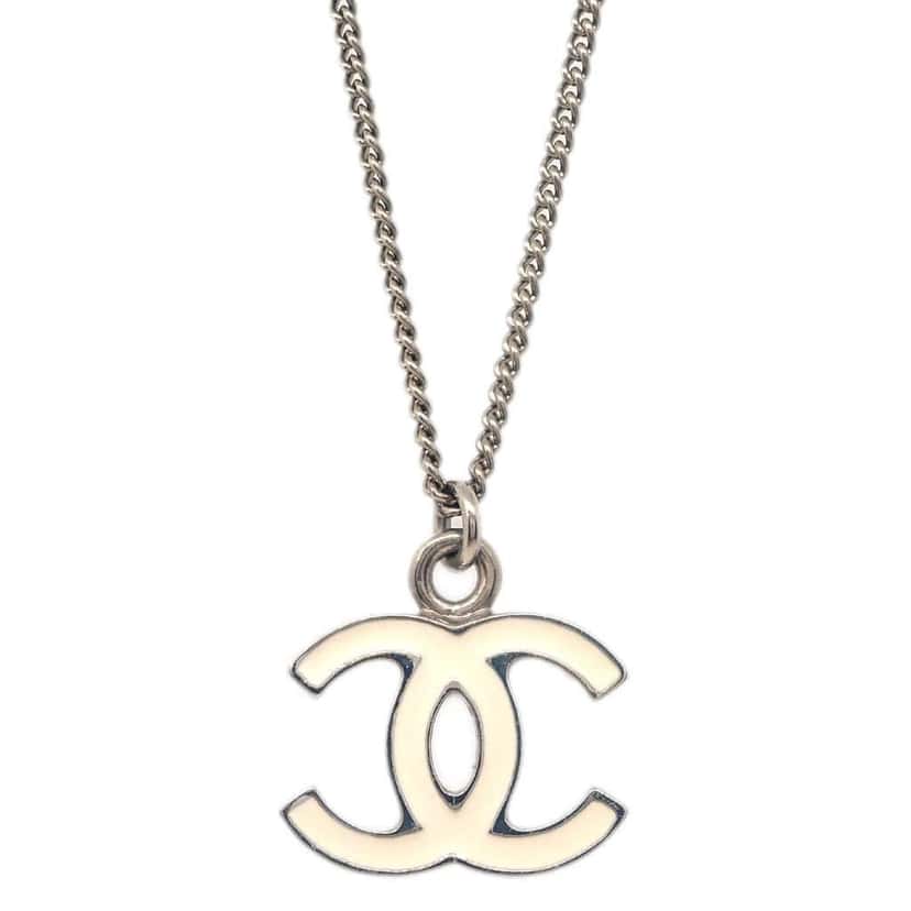 Chanel CC Logo Pendant Necklace Silver Good condition - Back View