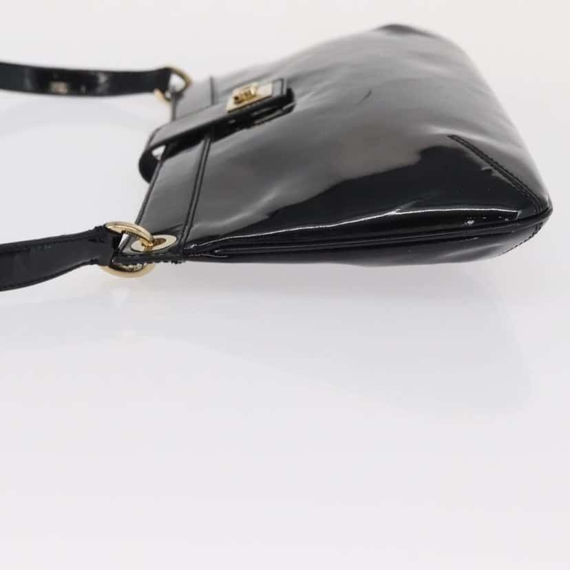Salvatore Ferragamo Gancini Shoulder Bag Black Good condition - Model View