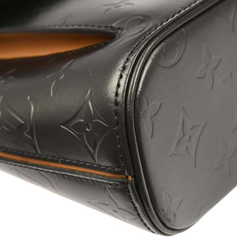 Louis Vuitton Mat Allston Handbag Black Good condition - Model View