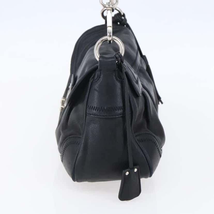 Prada Pushlock Shoulder Bag Black Leather Good condition - Model View