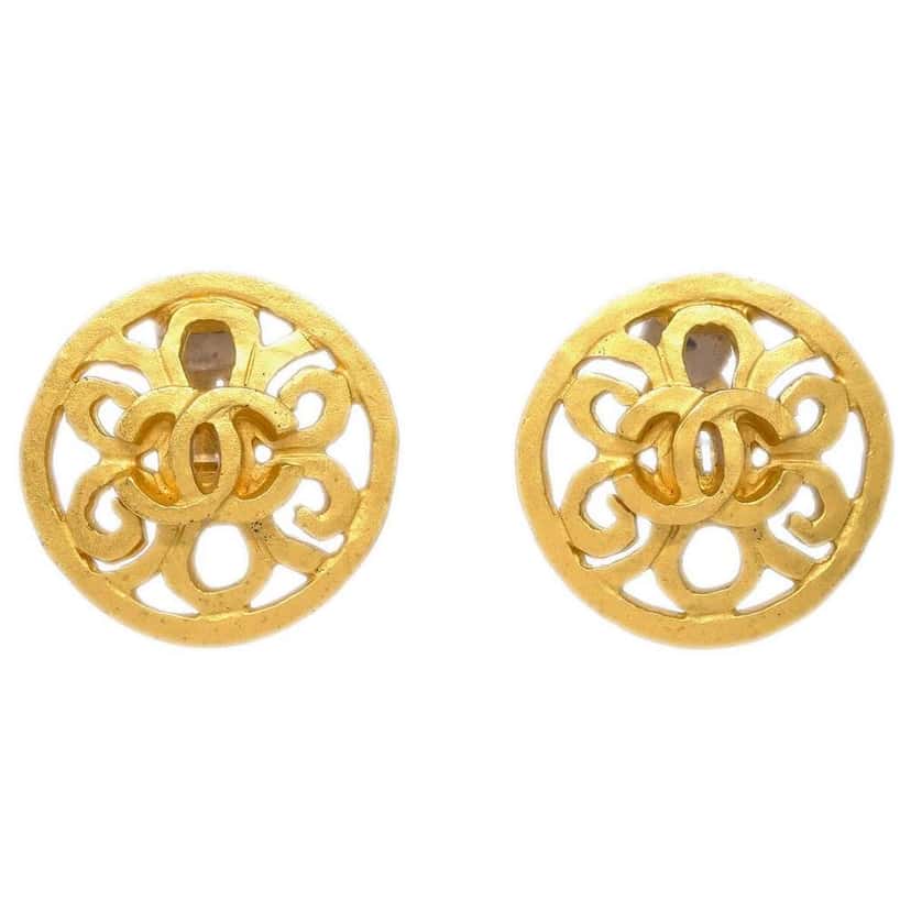 Chanel CC Round Earrings Gold Good condition - Front View