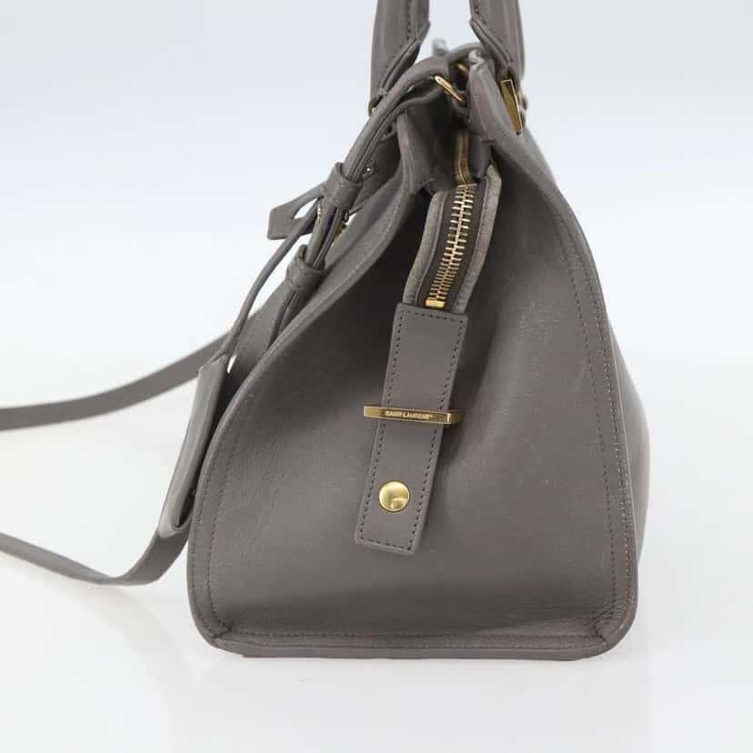 Saint Laurent Classic Y Cabas Other Leather Fair condition - Model View
