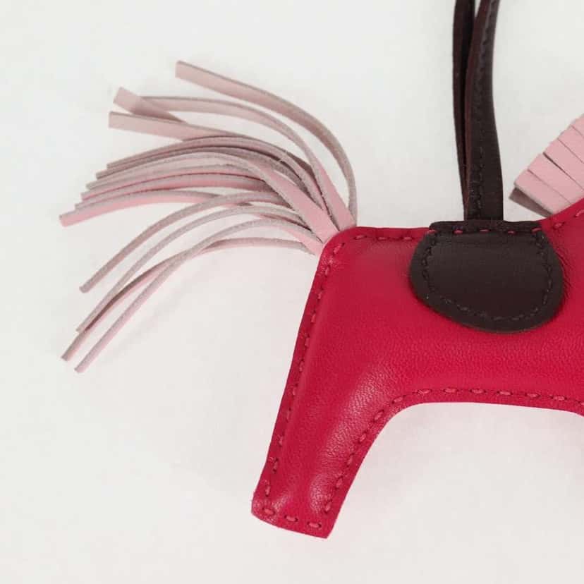 Hermès Pegase Rodeo Bag Charm Pink Leather Good condition - Box View