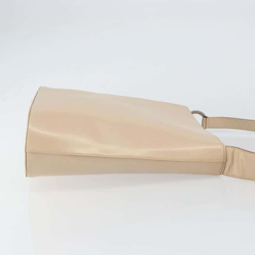 Salvatore Ferragamo Gancini Shoulder Bag Beige Leather Good condition - Inside View