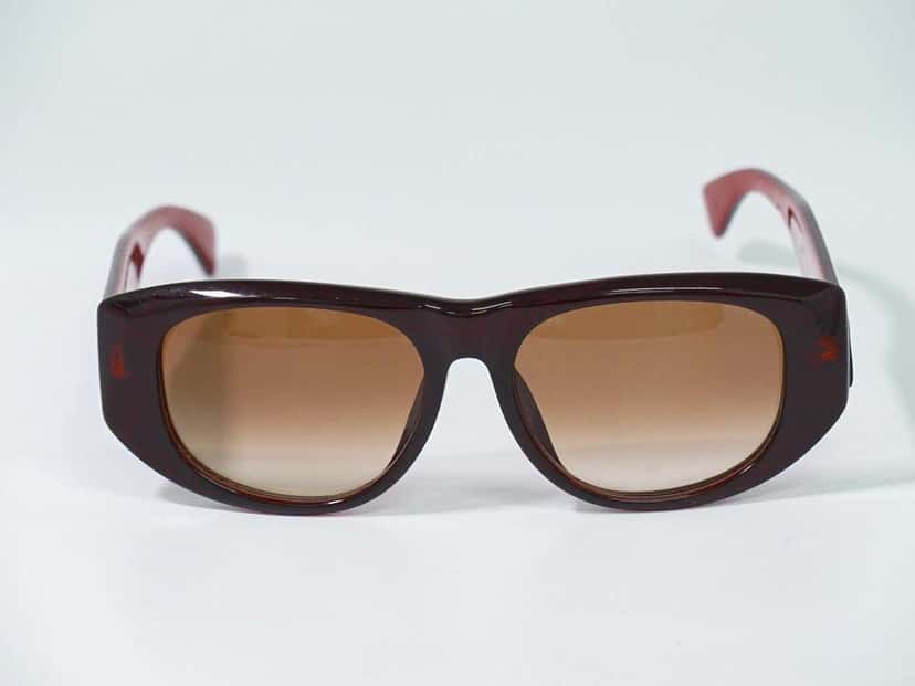 Christian Dior Logo CD Sunglasses Red Plastic Good condition - Box View
