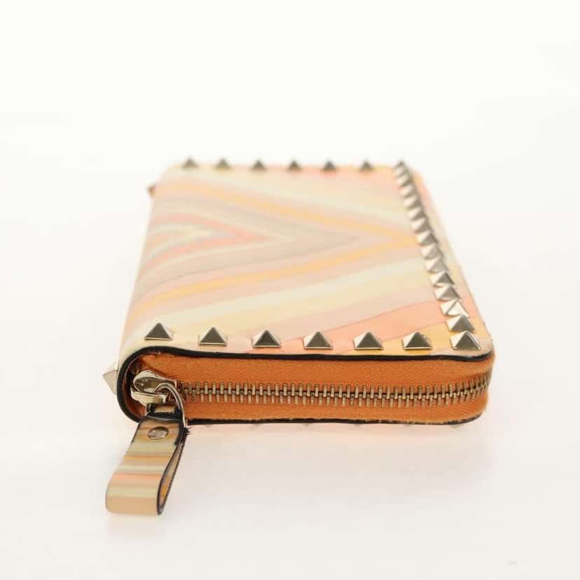 Valentino Garavani Rockstud Zip Around Wallet Orange Leather Good condition - Model View
