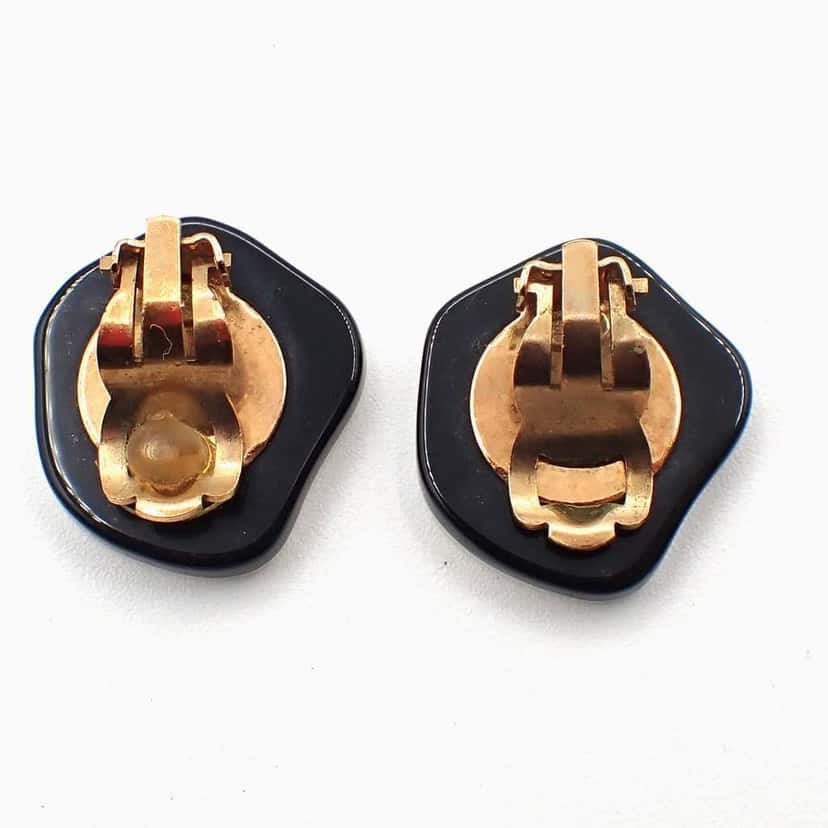 Chanel Vintage Camellia Clip-On Earrings White Plastic Good condition - Back View