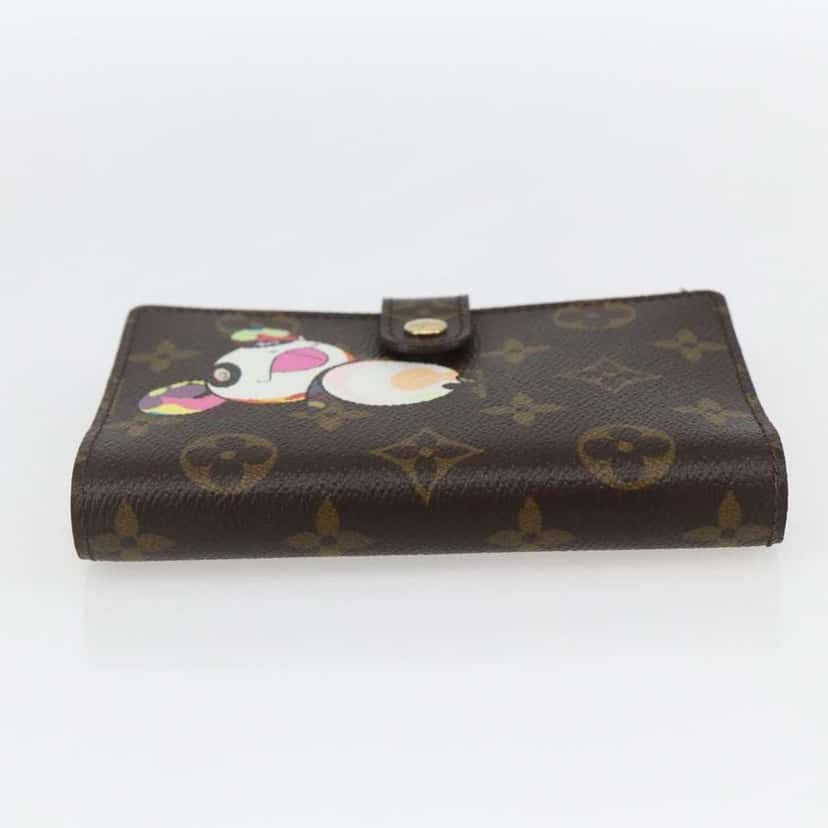 Louis Vuitton Agenda Cover Brown Canvas Very good condition - Model View