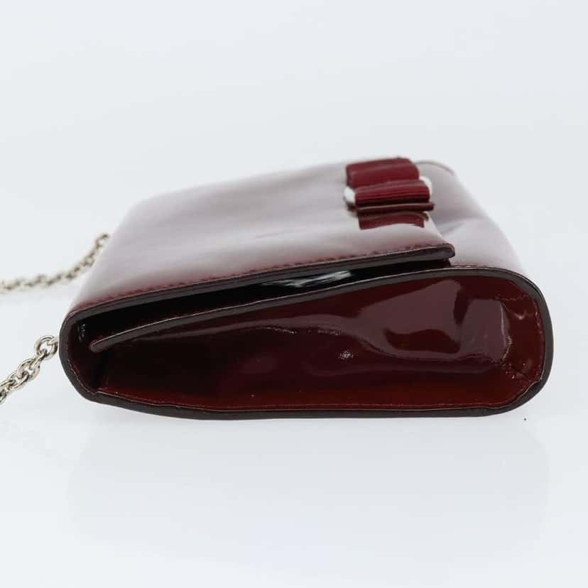 Salvatore Ferragamo Vala Chain Shoulder bag Red Good condition - Model View