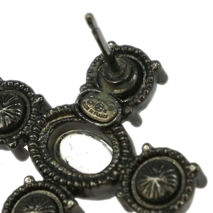 Chanel CC Dangle Earrings Silver Good condition - Box View