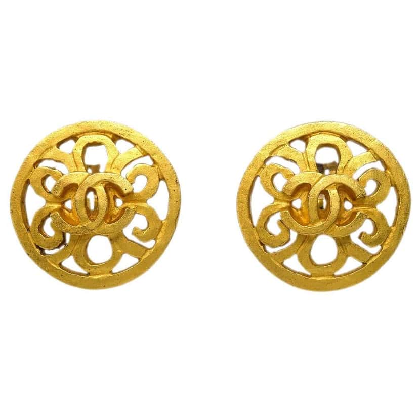 Chanel Vintage CC Round Clip-On Earrings Gold Good condition - Front View