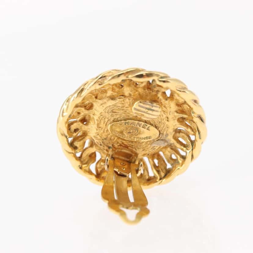 Chanel Vintage Round Clip-On Earrings Gold Metal Good condition - Box View