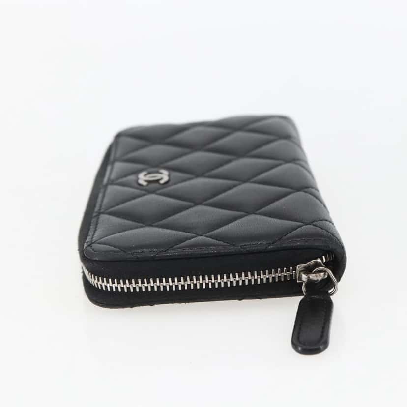 Chanel Zip Around Organizer Wallet Black Leather Good condition - Inside View