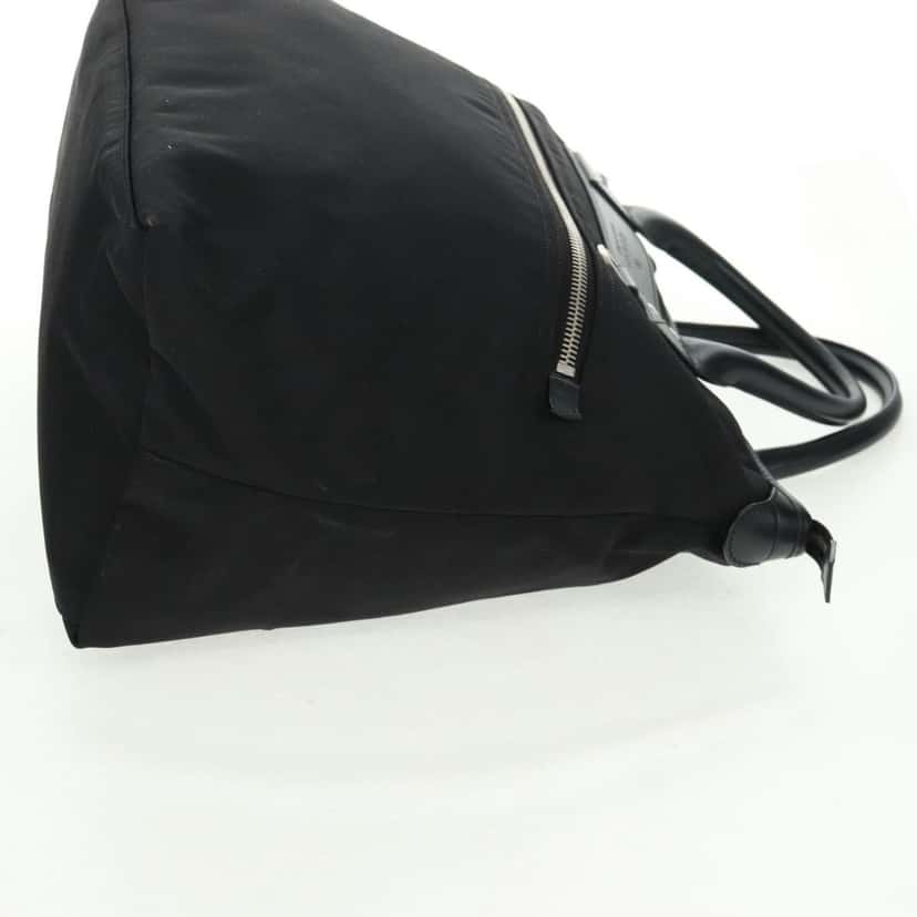 Gucci Signature Web Loop Tote Black Good condition - Model View
