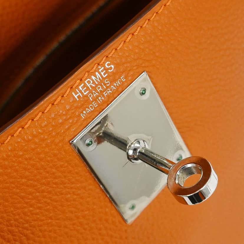 Hermès Kelly Handbag Orange Leather Good condition - Model View