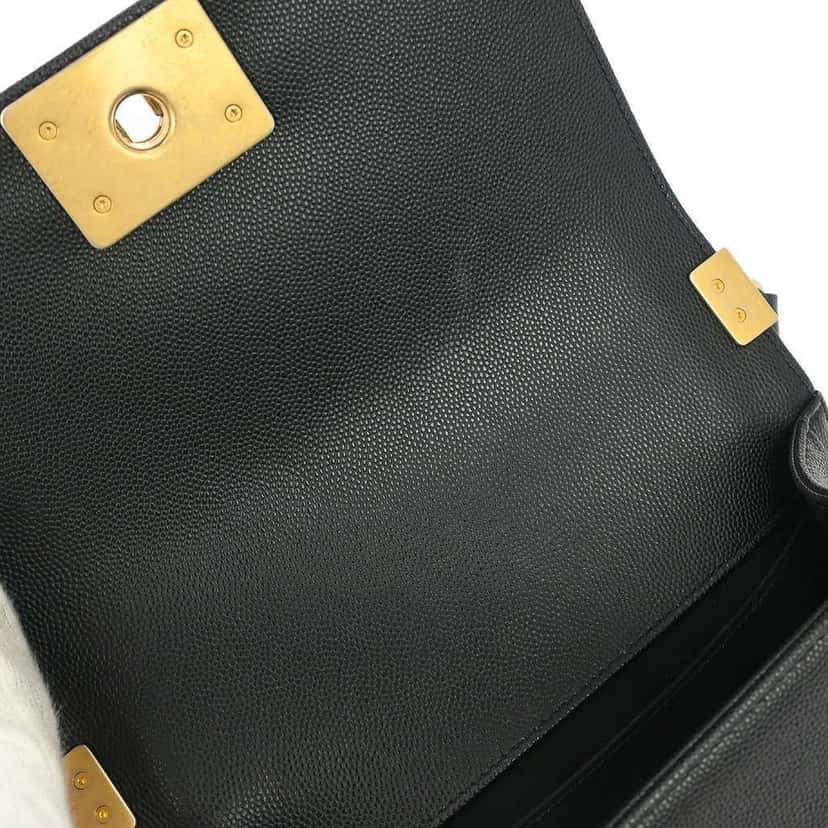 Chanel Boy Flap Bag Black Leather Very good condition - Inside View