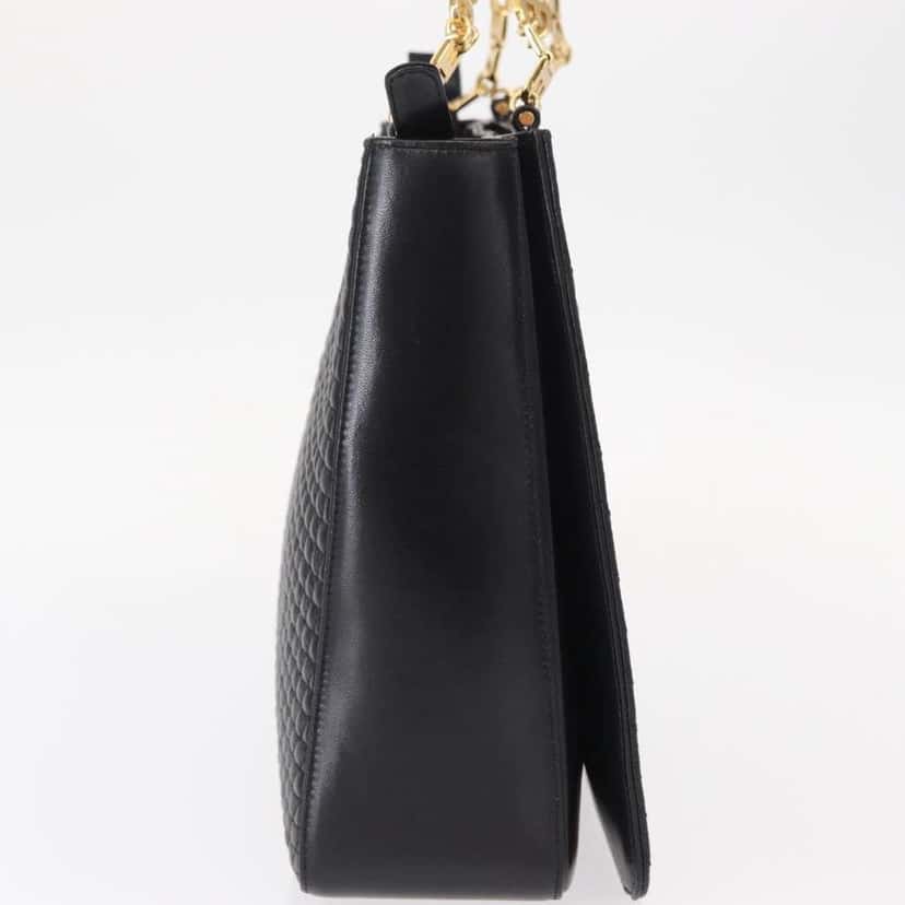Bally Vintage Shoulder Bag Black Leather Good condition - Model View