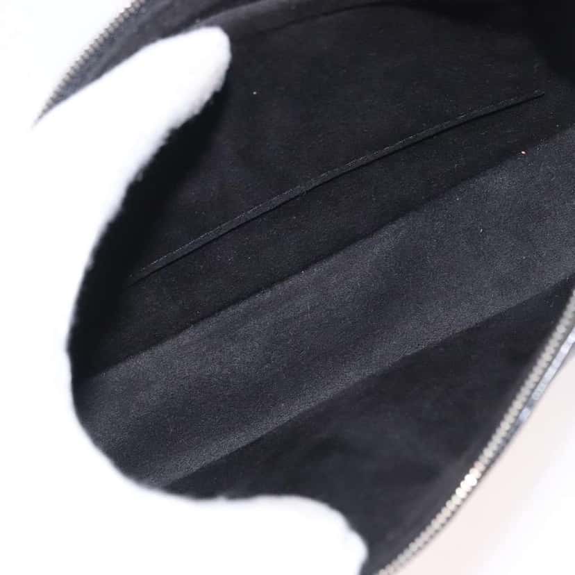 Louis Vuitton Pochette Accessoires NM Black Leather Good condition - Box View