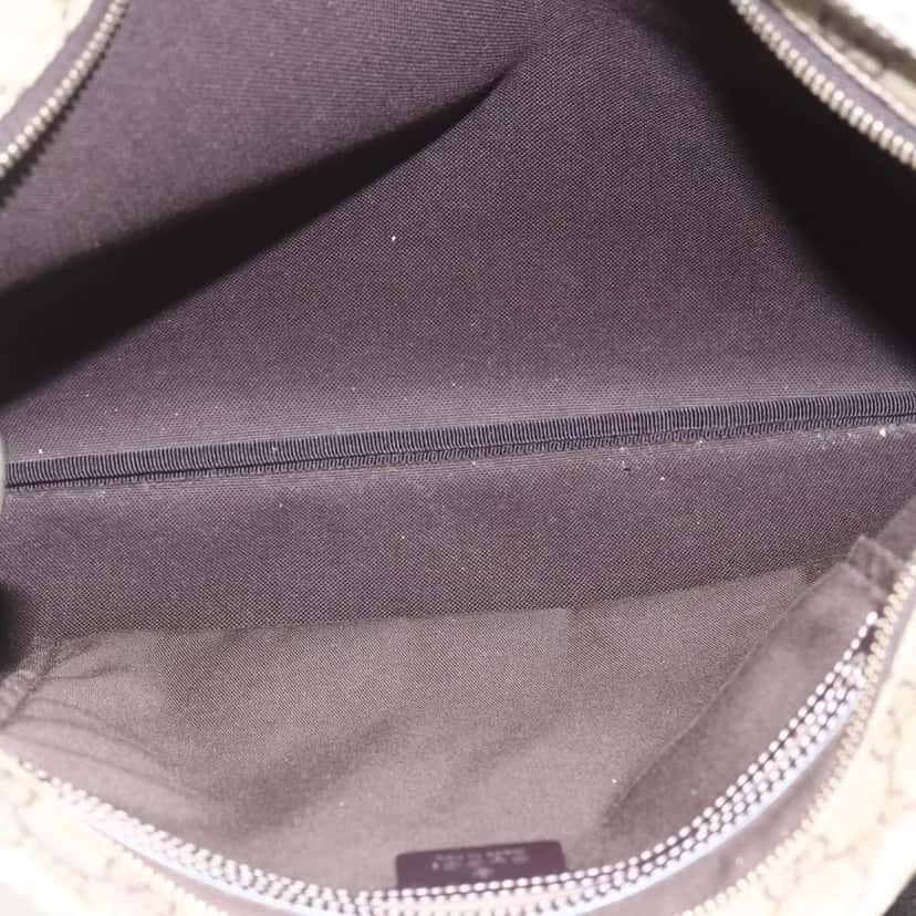 Gucci Zip Top Messenger Bag Beige Canvas Good condition - Box View