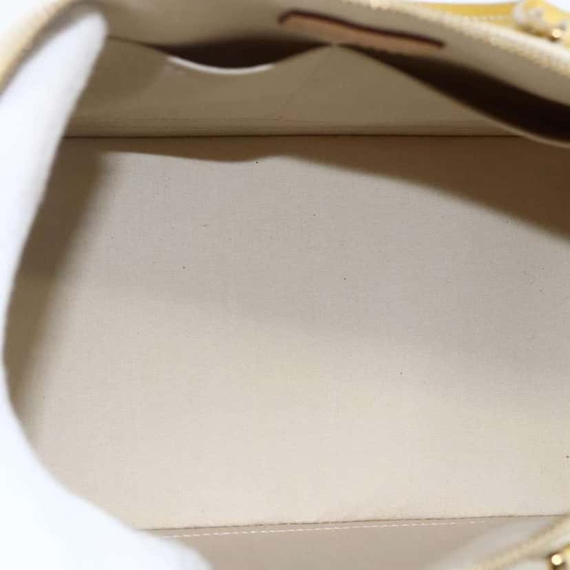 Louis Vuitton Alma Handbag Beige Good condition - Box View