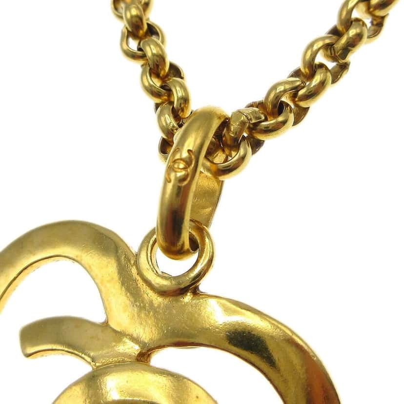 Chanel CC Heart Pendant Necklace Gold Good condition - Inside View