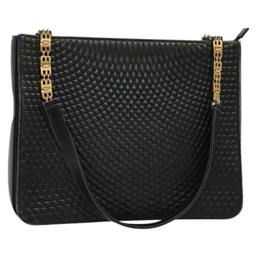 Bally Vintage Shoulder Bag Black Leather Good condition - Front View
