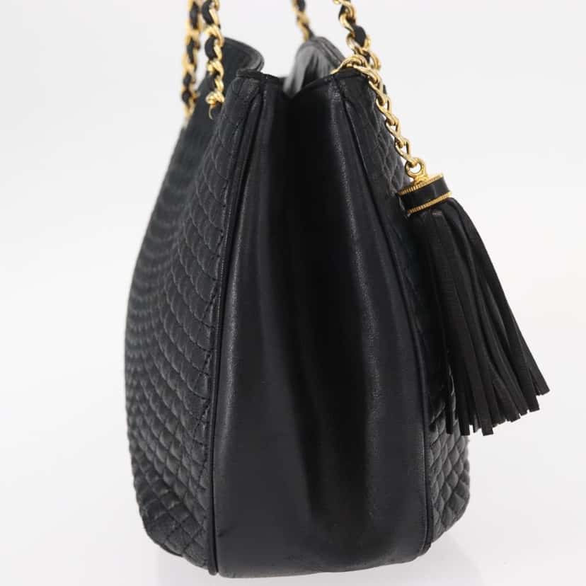 Bally Vintage Chain Shoulder Bag Black Leather Good condition - Model View