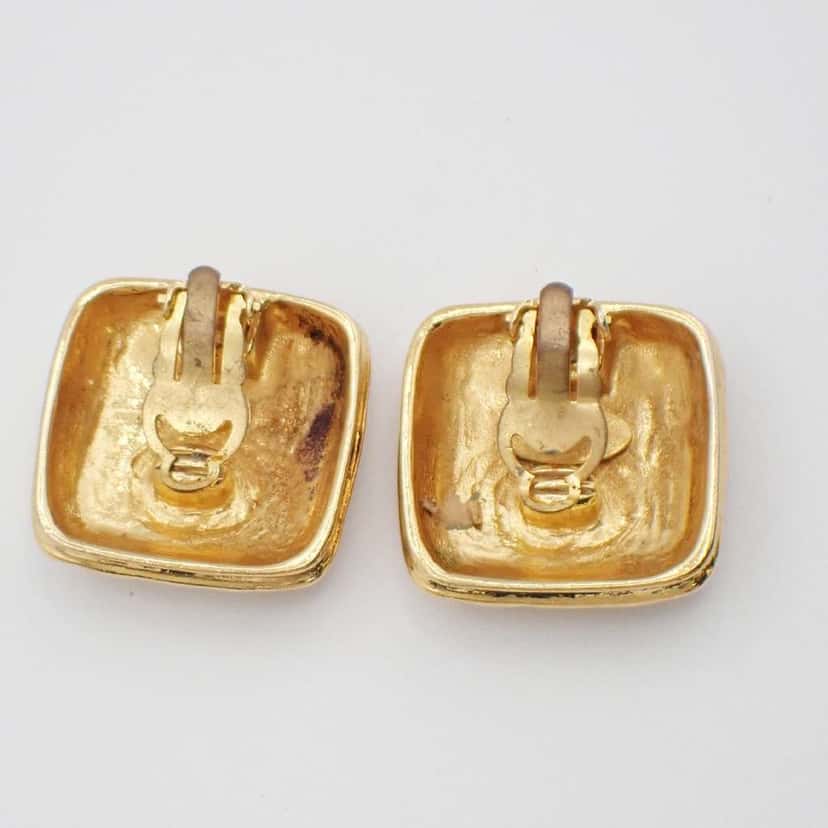 Chanel Vintage CC Square Clip-On Earrings Gold Good condition - Back View