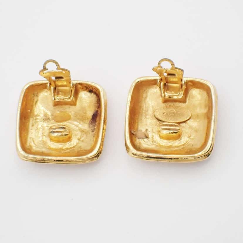 Chanel Vintage CC Square Clip-On Earrings Gold Good condition - Inside View
