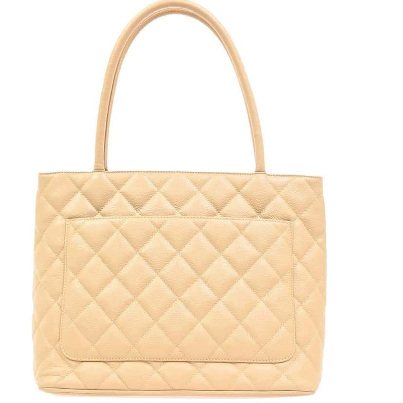 Chanel Medallion Tote Beige Leather Good condition - Back View