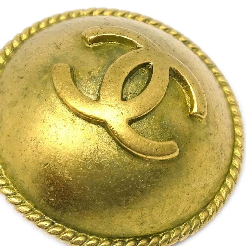 Chanel CC Round Earrings Gold Good condition - Back View