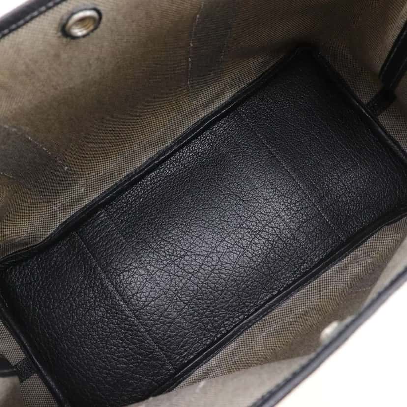 Hermès Garden Party Tote Other Canvas Good condition - Model View