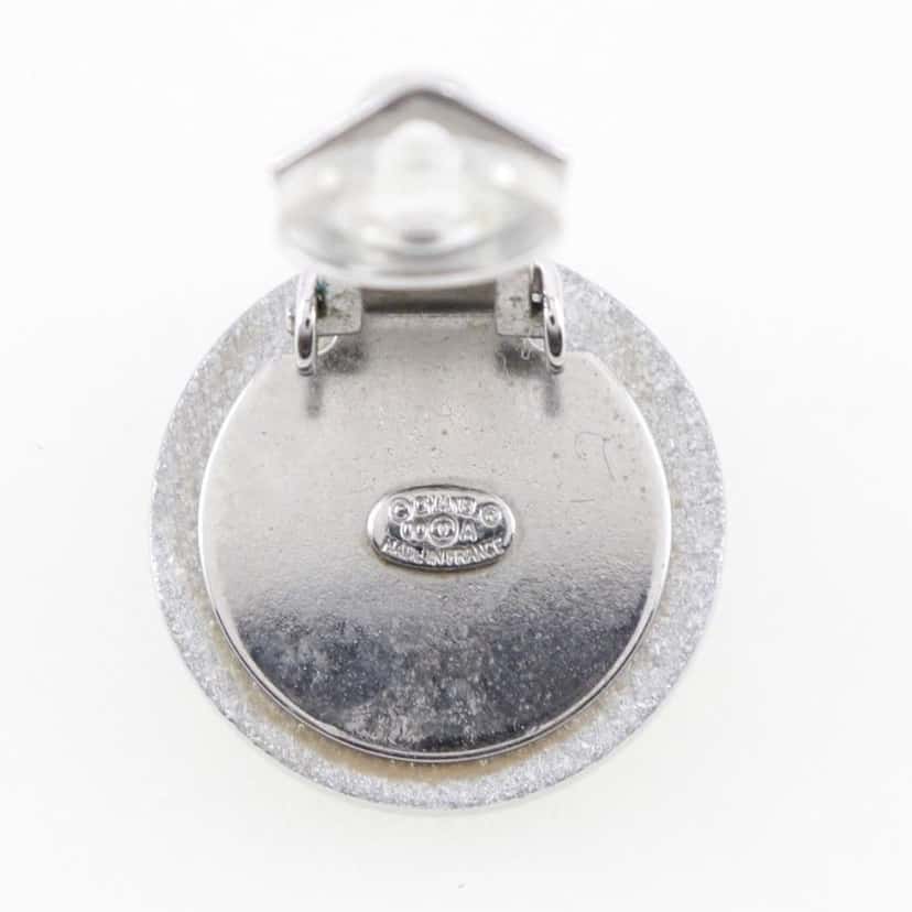 Chanel CC Round Clip-On Earrings Silver Plastic Good condition - Box View