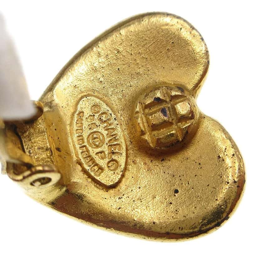 Chanel Vintage CC Heart Clip-On Earrings Gold Good condition - Inside View