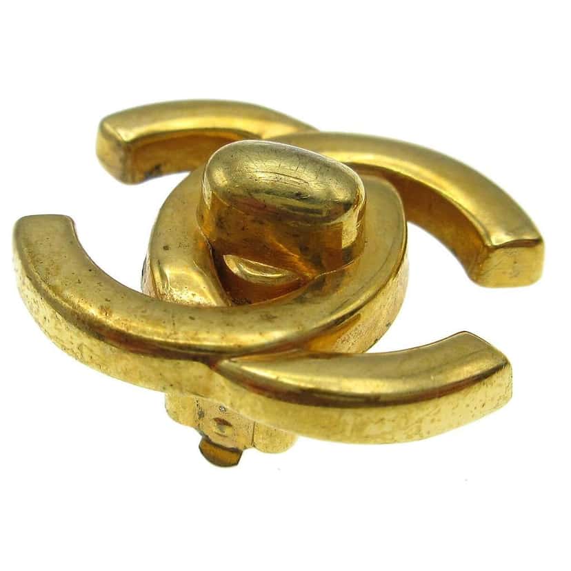 Chanel CC Turnlock Clip-On Earrings Gold Good condition - Inside View