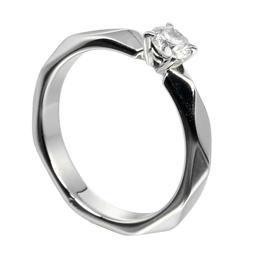 Boucheron Solitaire à facette Silver Platinum Very good condition - Back View