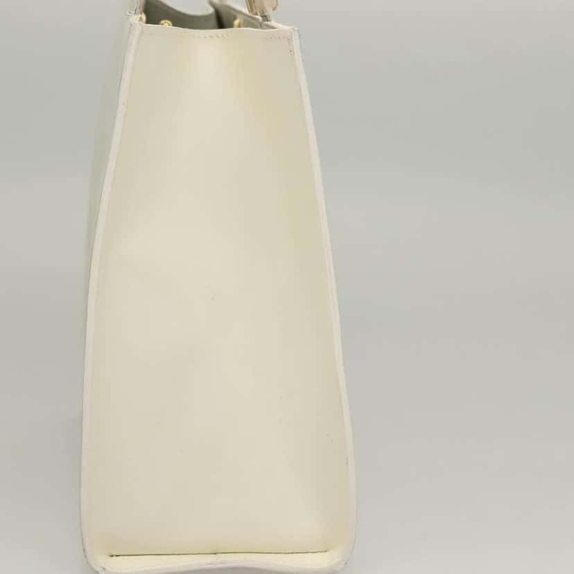 Salvatore Ferragamo Vintage Handbag White Good condition - Model View