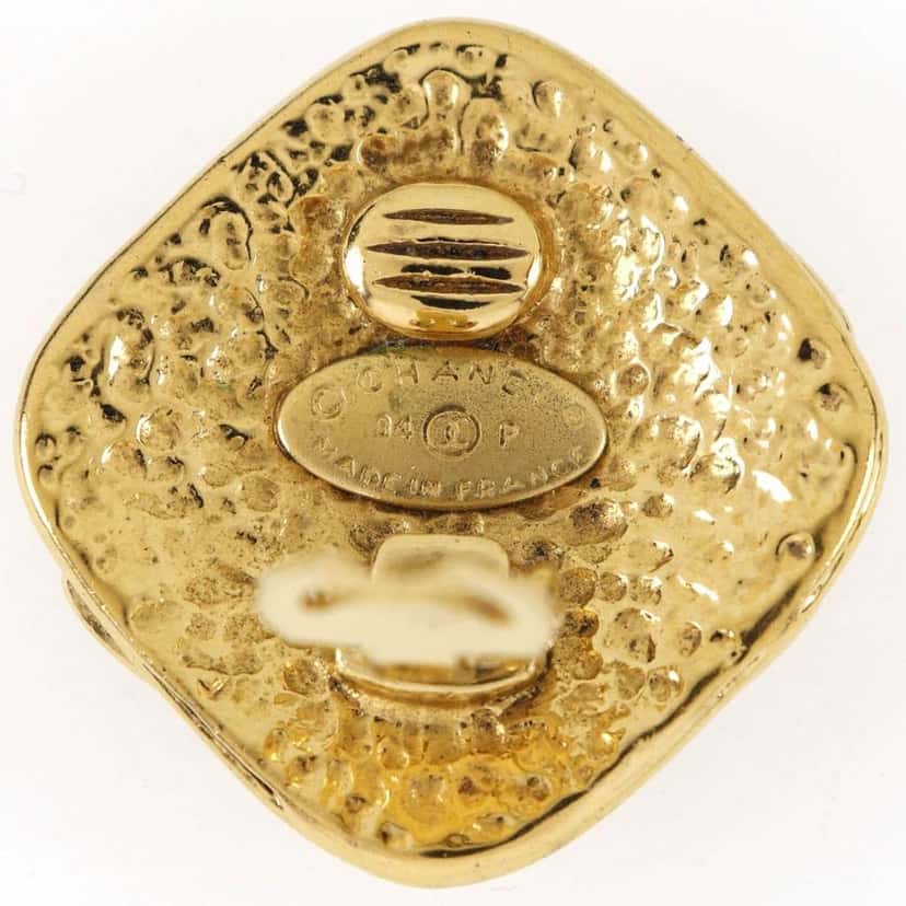 Chanel Vintage CC Clip-On Earrings Gold Good condition - Box View