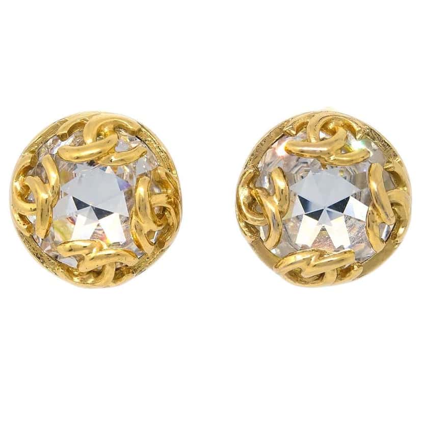 Chanel CC Round Earrings Gold Good condition - Front View