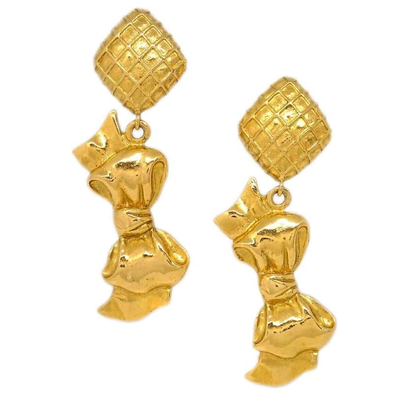 Chanel CC Rhombus Clip-On Earrings Gold Good condition - Front View