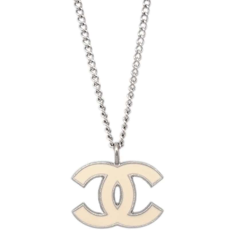 Chanel CC Logo Pendant Necklace Silver Good condition - Back View